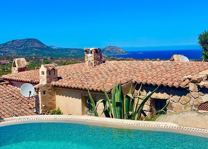 Roccia D'oro Piscina Privata Βίλα